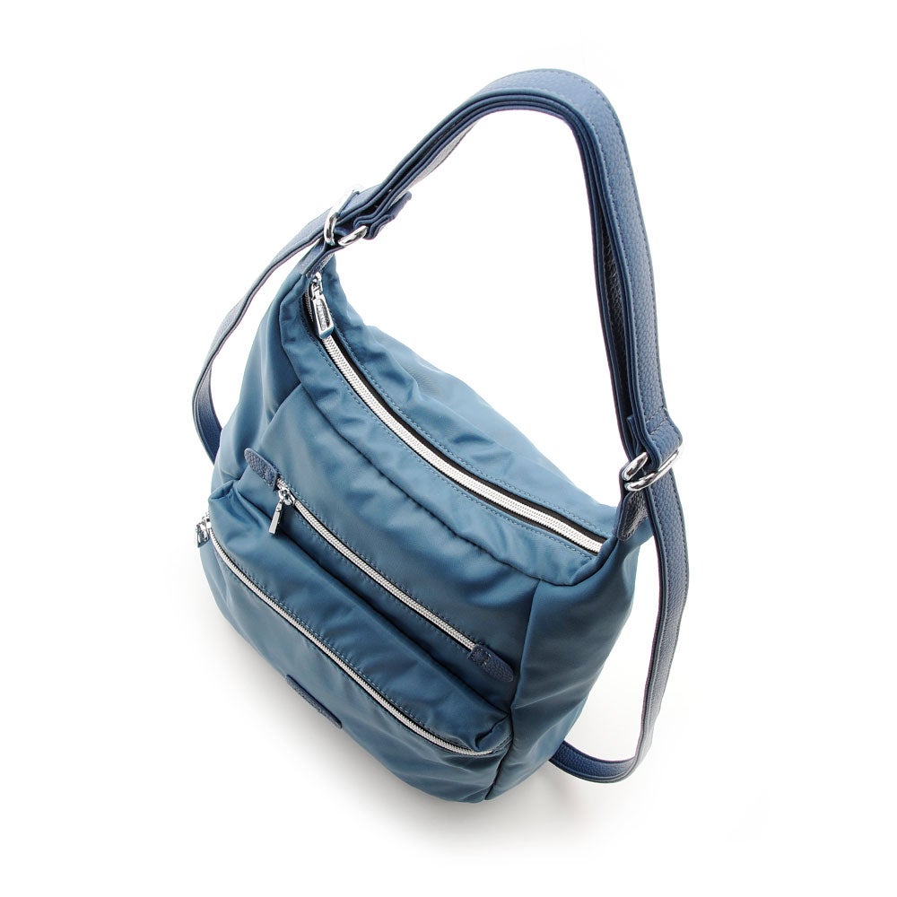 はっ水軽量ナイロン2WAYリュック/301178