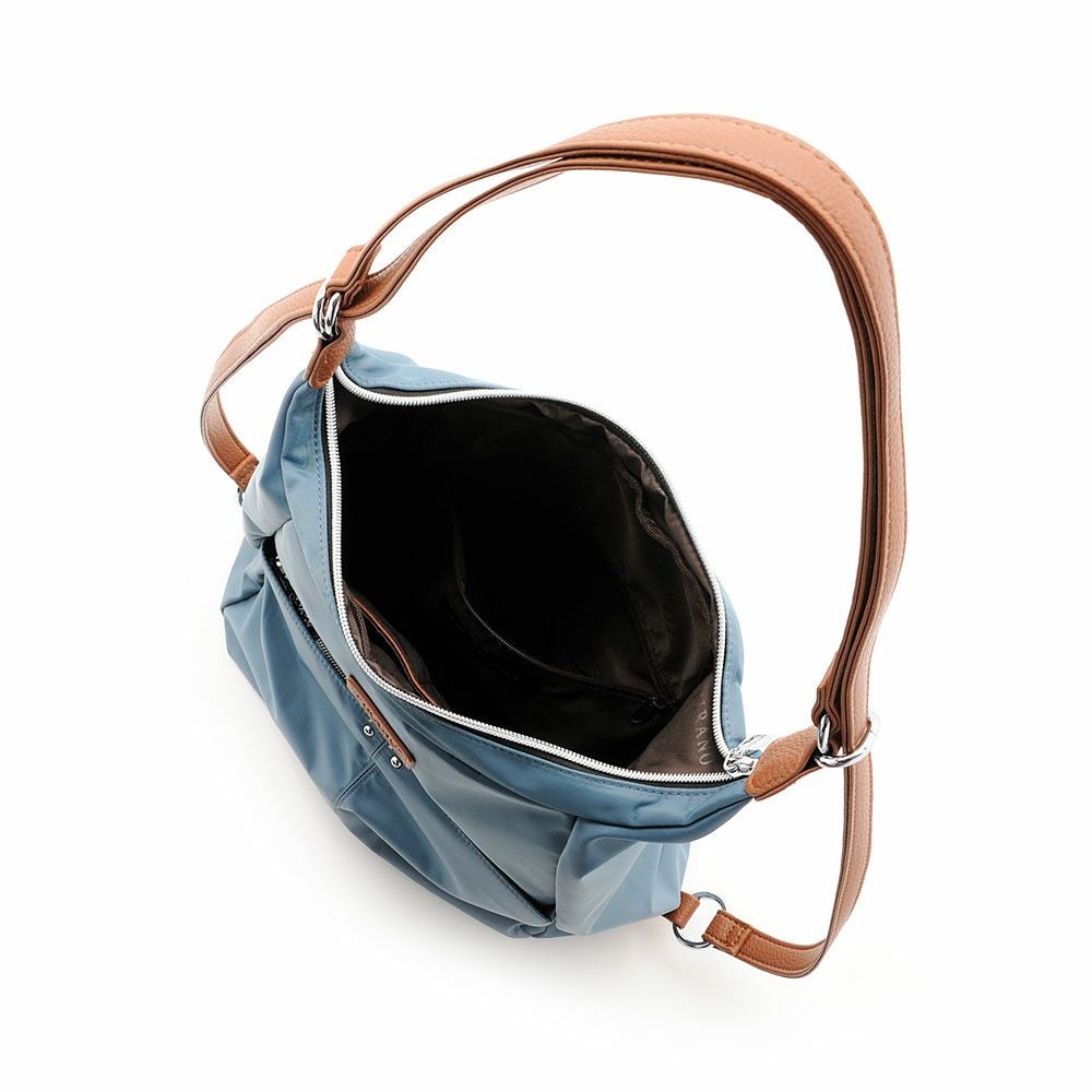 はっ水軽量ナイロンフロントポケット2WAYリュック/302429