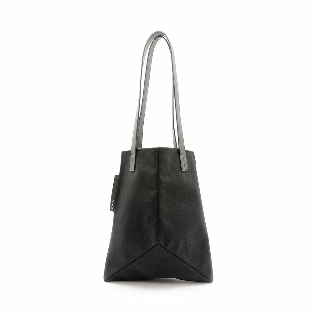 CN-02 truss_tote bag MIOF. /J203254 | フィラノ公式オンラインショップ CN-02 truss_tote bag MIOF. /J203254 | フィラノ公式オンラインショップ