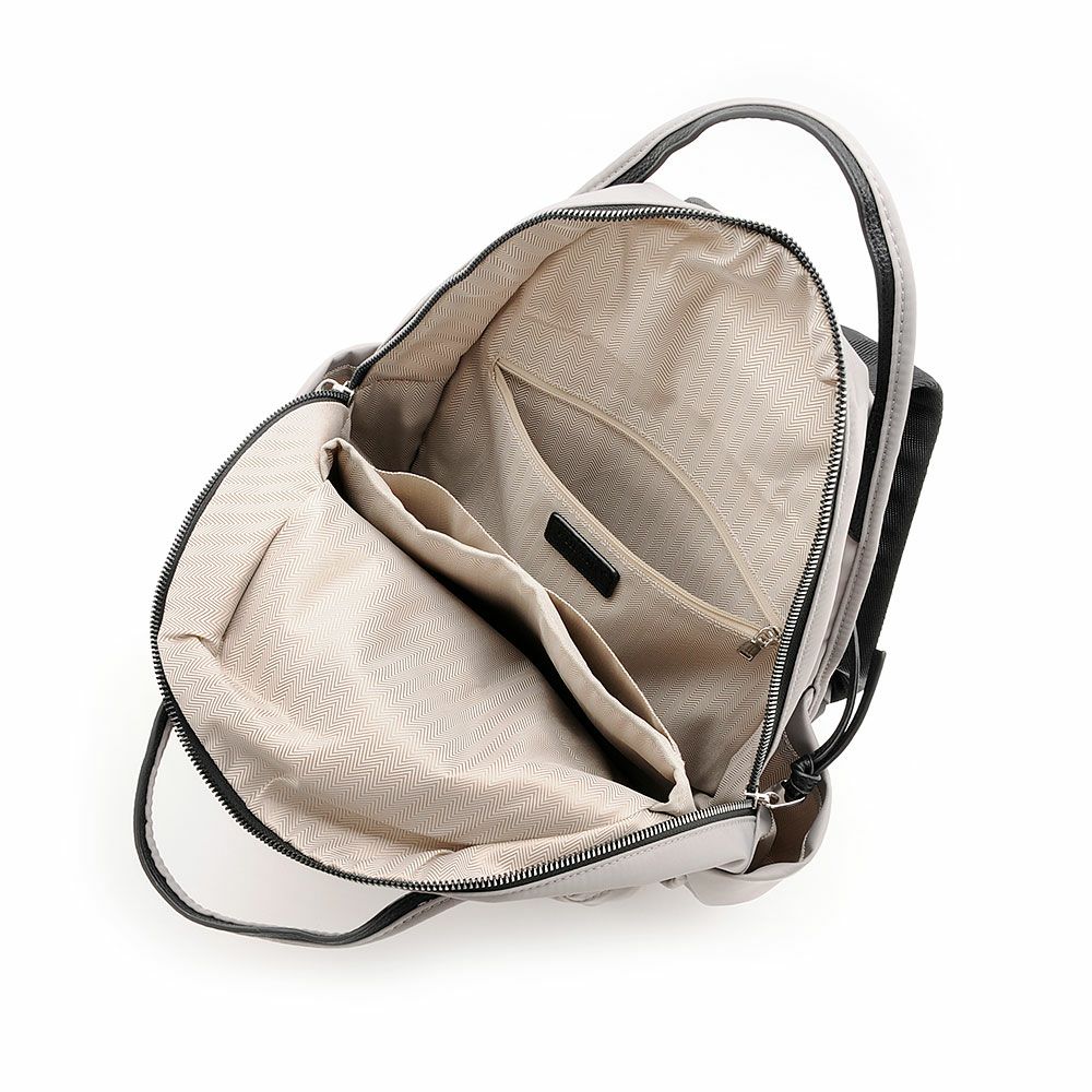 はっ水軽量ナイロンオーバルハンドルリュック/A403216 | フィラノ公式